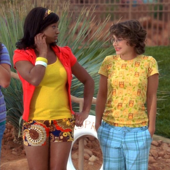 2000s Printed City Shorts ASO Taylor McKessie High School Musical 2 - Picture 6 of 6